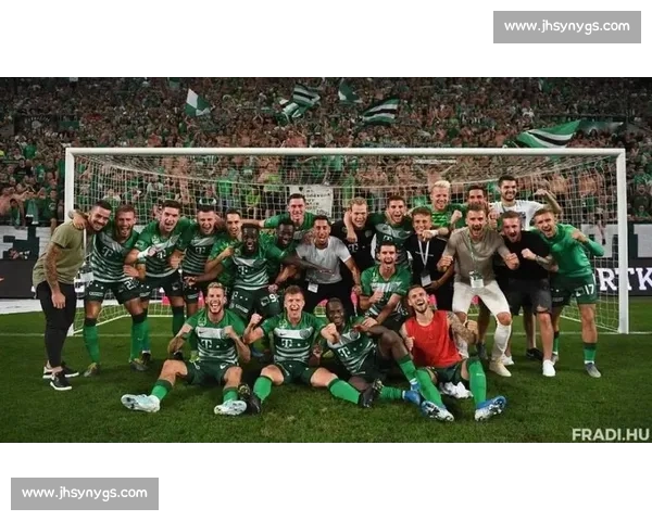 费伦茨与佐加顿斯激战正酣 上演足球激情碰撞赛事盛况