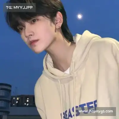 滑颢清